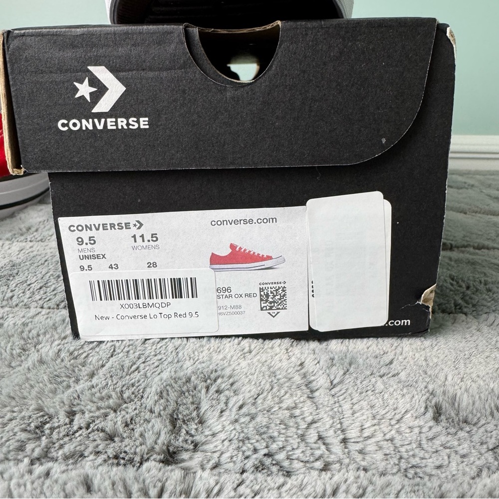 Converse Chuck Taylor All Star Ox Red Unisex Mens M 9.5 Womens W 11.5 NIB M9696 - Picture 5 of 8
